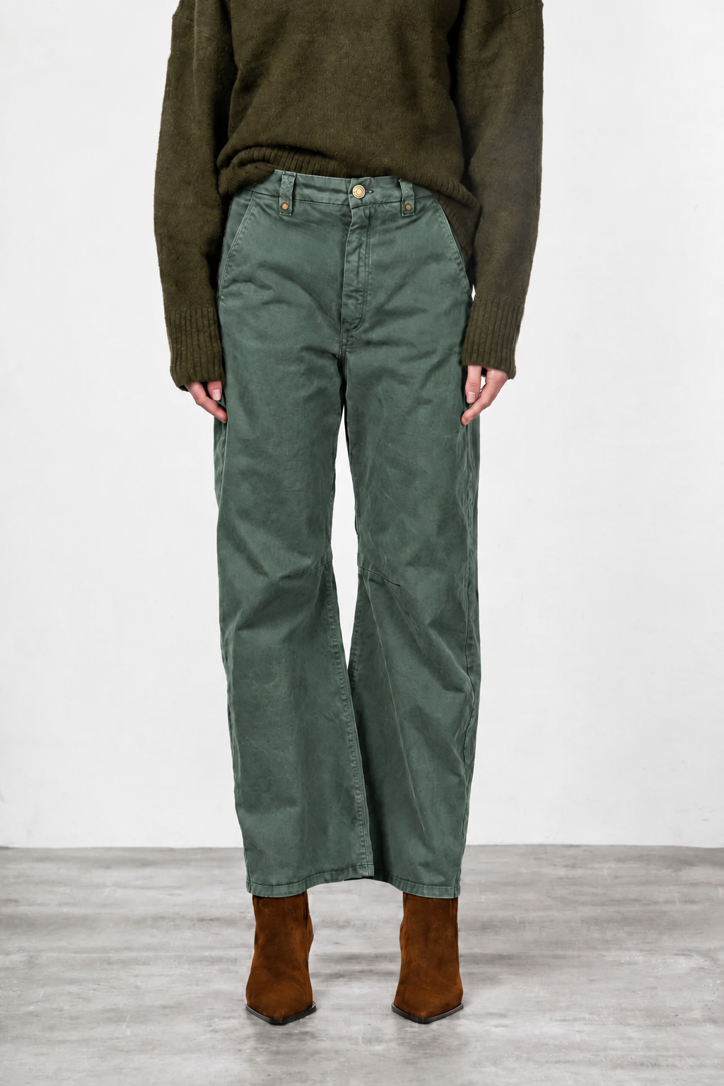 Vivienne City women’s chino pants in gabardine with balloon fit