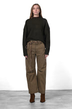 Vivienne City pantalon chino femme en gabardine balloon fit