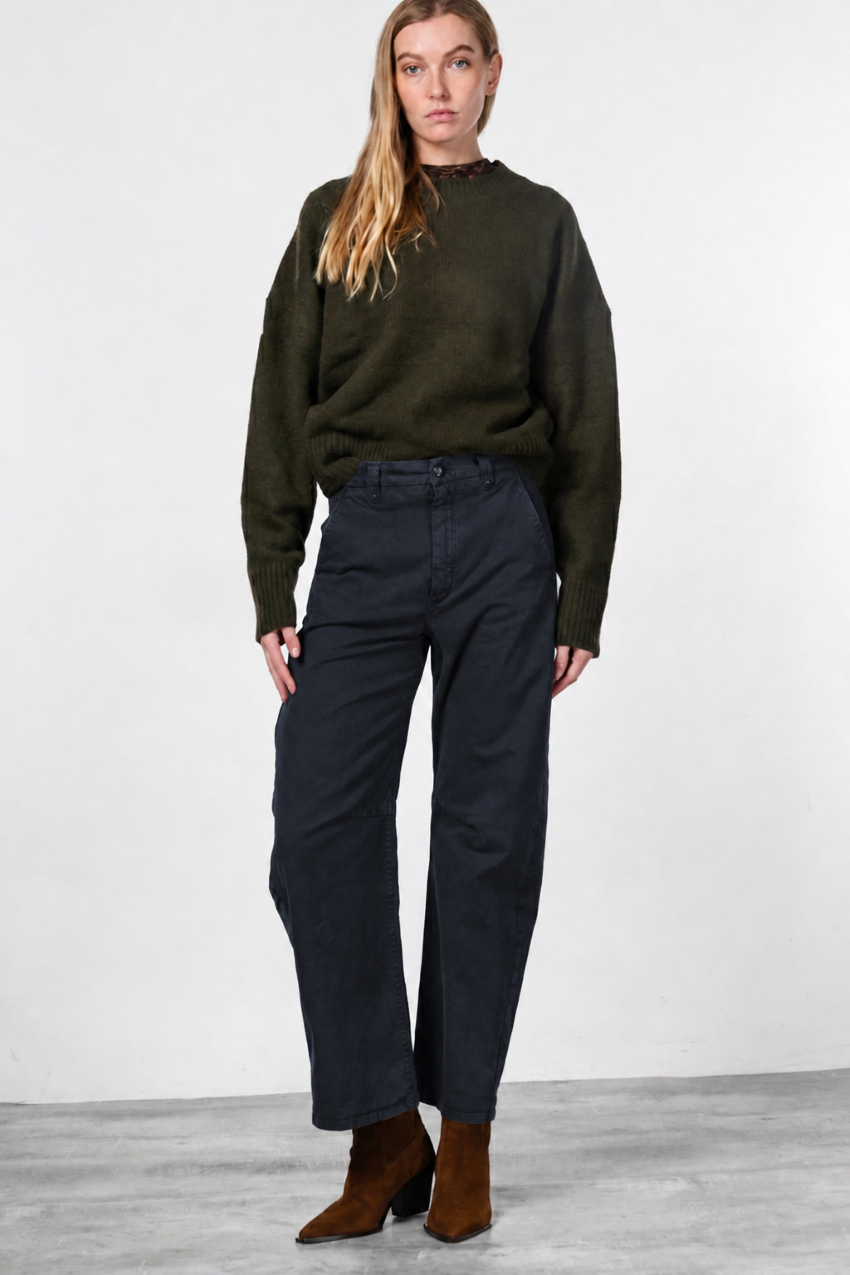 Vivienne City pantalon chino femme en gabardine balloon fit