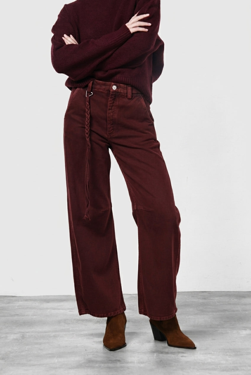 Valerie pantalón chino de mujer en twill balloon fit ①
