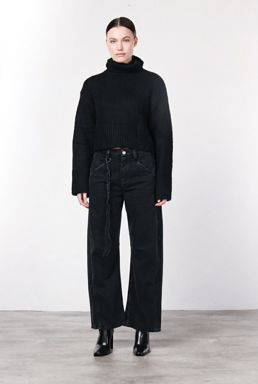 FW25 Mason's Woman