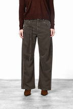 Veronique Chinohose für Damen aus Twill mit balloon fit ①
