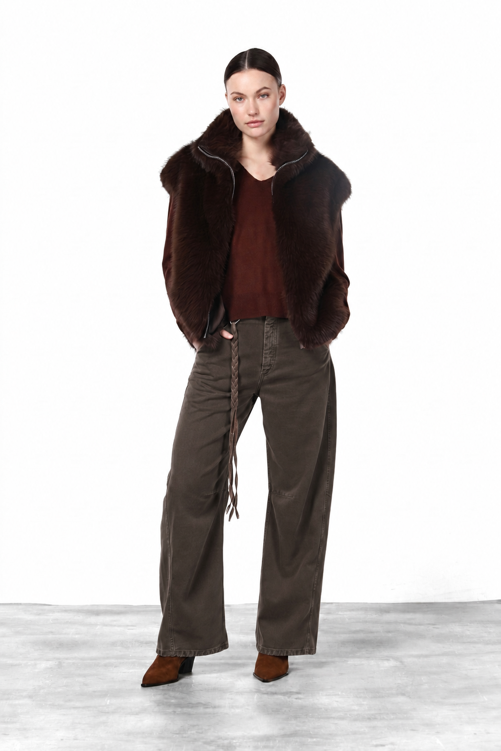 Veronique Chinohose für Damen aus Twill mit balloon fit ①
