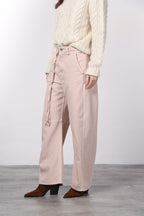 Virginie pantalon chino femme en twill balloon fit ①
