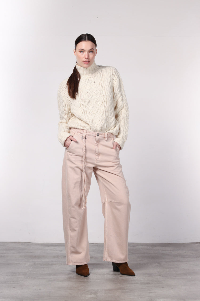 Virginie pantalon chino femme en twill balloon fit ①
