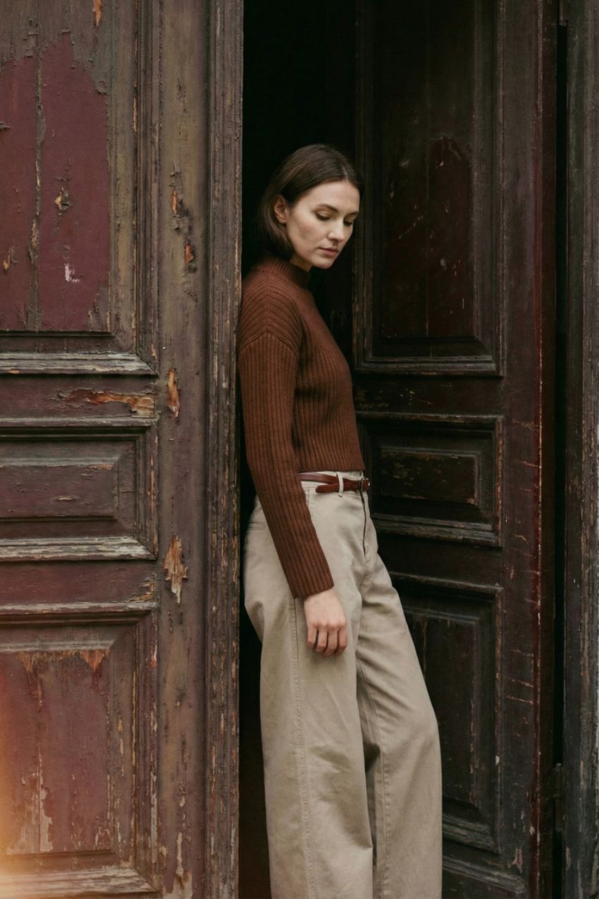 New York Wide women’s chino trousers in satin, wide leg
