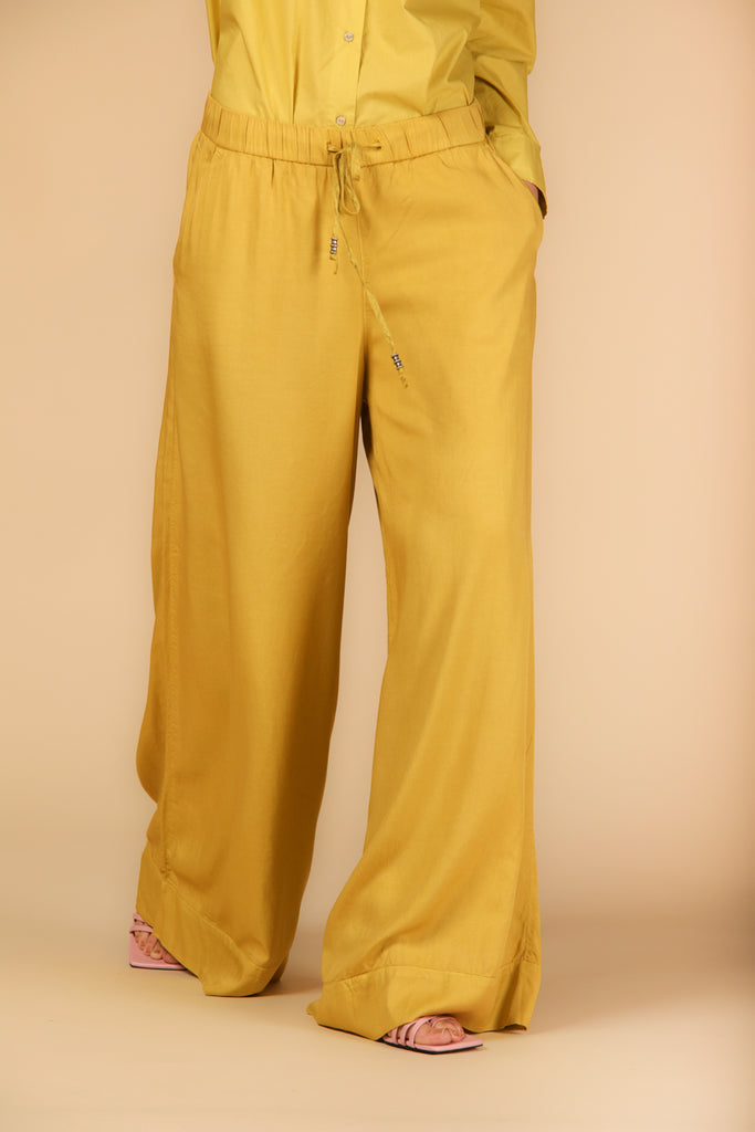Image 4 of women's chino pants, Portofino model in yellow, relaxed fit by Mason's
