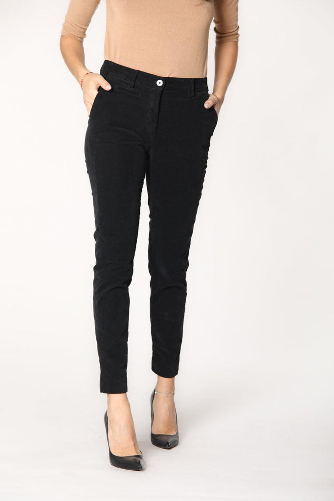Image 1 of women's chino pants in black velvet New York Slim model by Mason's