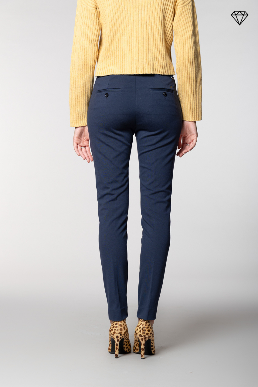New York Slim pantalon chino femme en jersey technique slim fit ①
