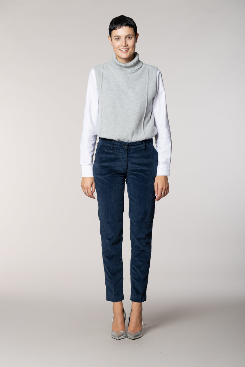 New York Slim women’s chino trousers in corduroy slim fit