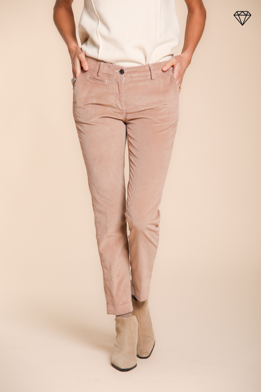 New York Slim women’s chino trousers in corduroy slim fit ①