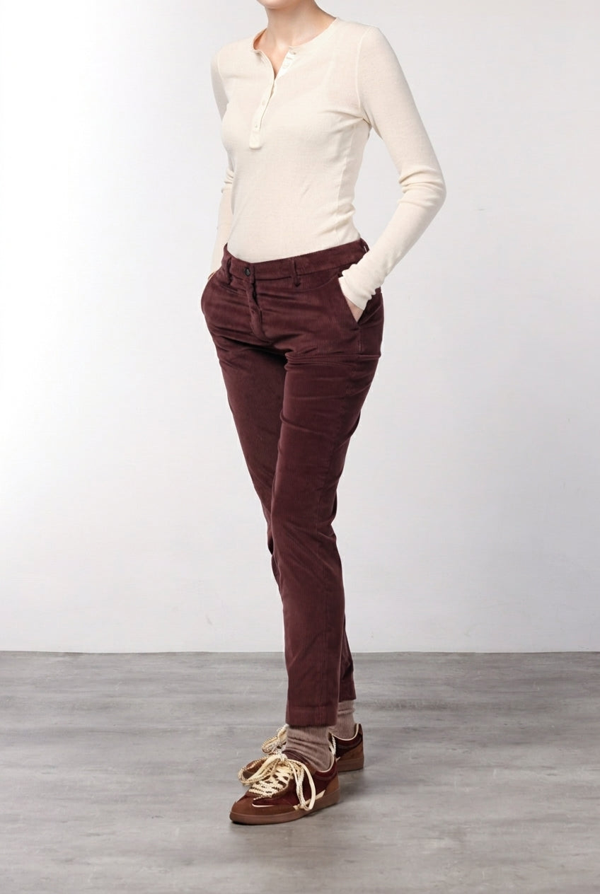 New York Slim women’s chino trousers in wide-wale corduroy, slim fit ①