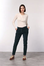 New York Slim pantalon chino femme en velours à grosses côtes slim fit ①