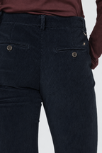 New York Slim pantalone chino donna in velluto a costa grande slim fit ①