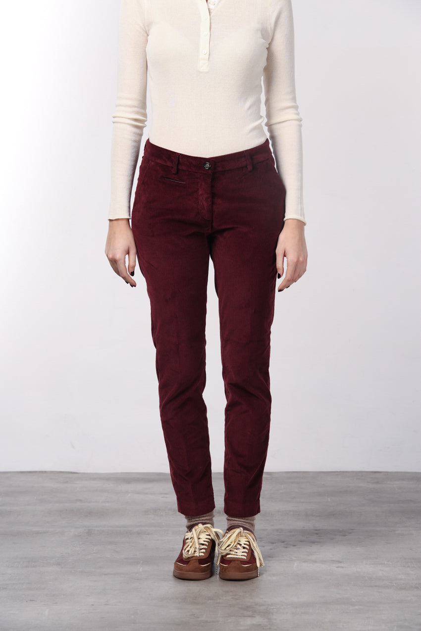New York Slim women’s chino trousers in wide-wale corduroy, slim fit ①