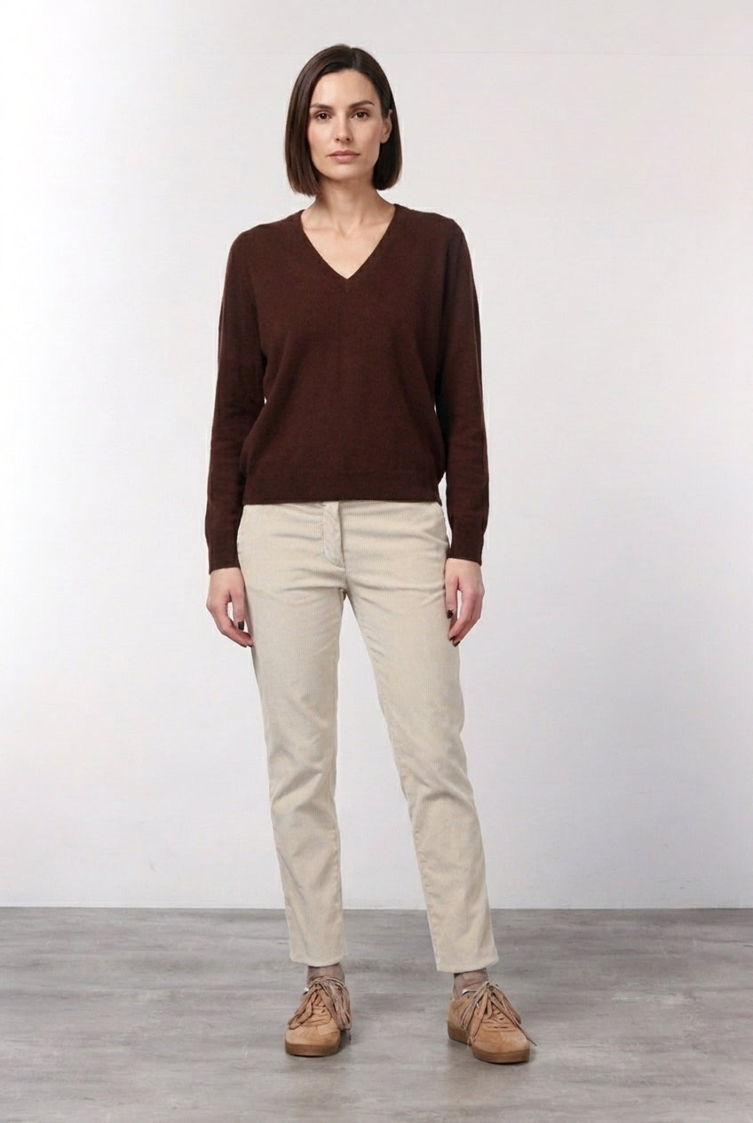 New York Slim pantalon chino femme en velours à grosses côtes slim fit ①
