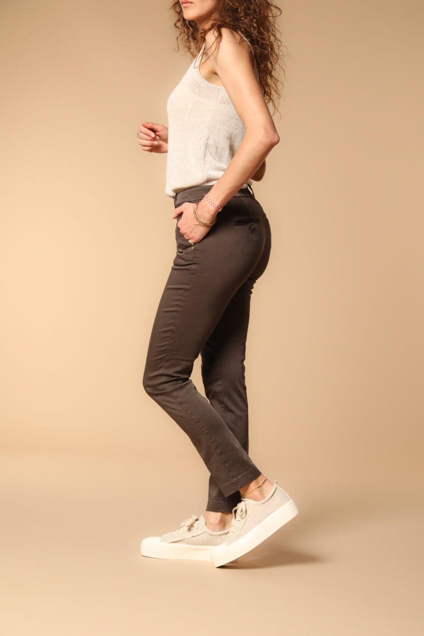 New York Slim women's chino trousers in stretch satin slim fit ①