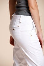 New York Slim pantalón chino mujer de satén stretch slim fit ①