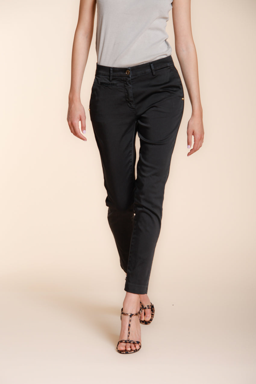 New York Slim pantalón chino mujer en raso elástico slim fit ①