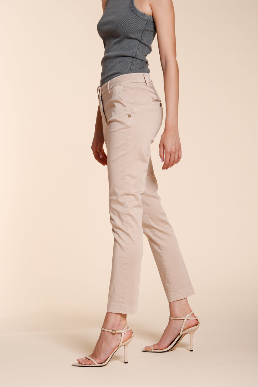 New York Slim Damen Chinohose aus Stretch-Satin slim fit ①