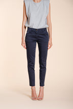 New York Slim pantalón chino mujer en raso stretch slim fit ①