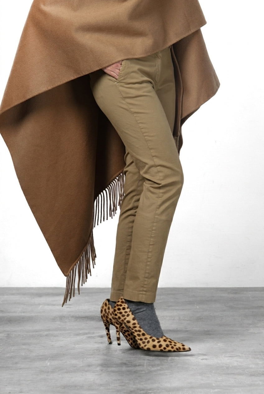 New York Slim women’s chino pants in satin with slim fit ①
