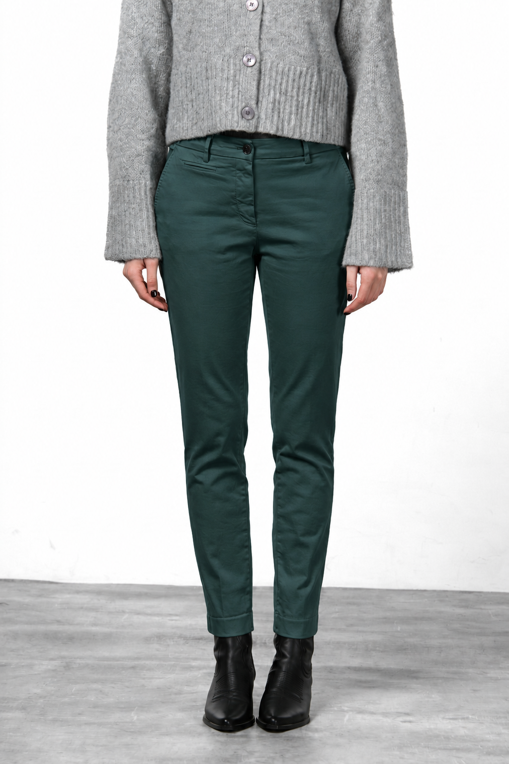 New York Slim pantalone chino donna in raso slim fit ①