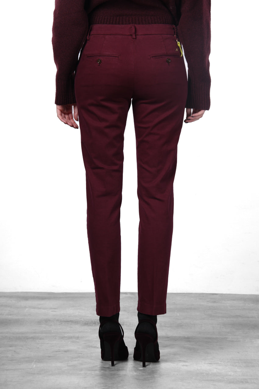 New York Slim pantalone chino donna in raso slim fit ①