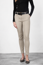New York Slim women’s chino pants in satin with slim fit ①
