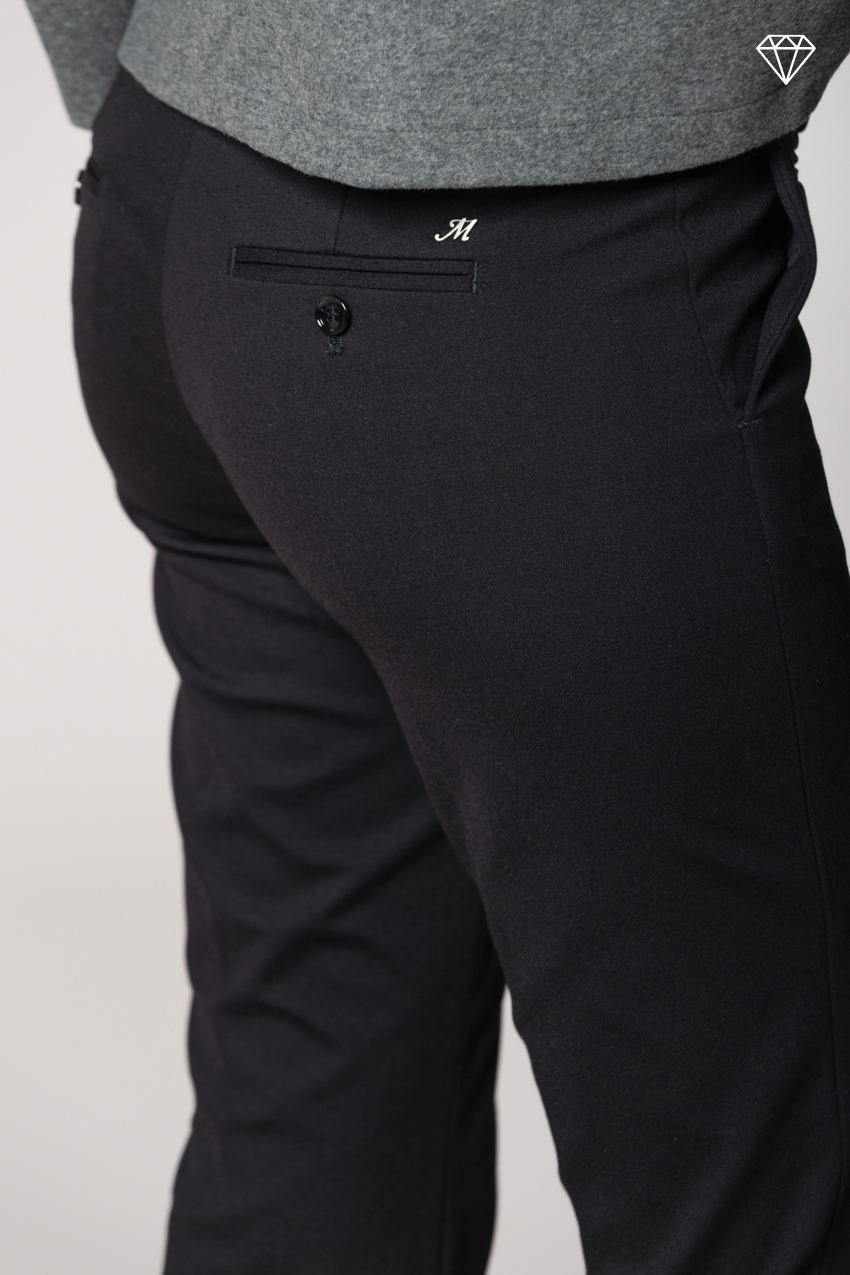 New York Trumpet pantalon chino femme en jersey technique slim fit ①