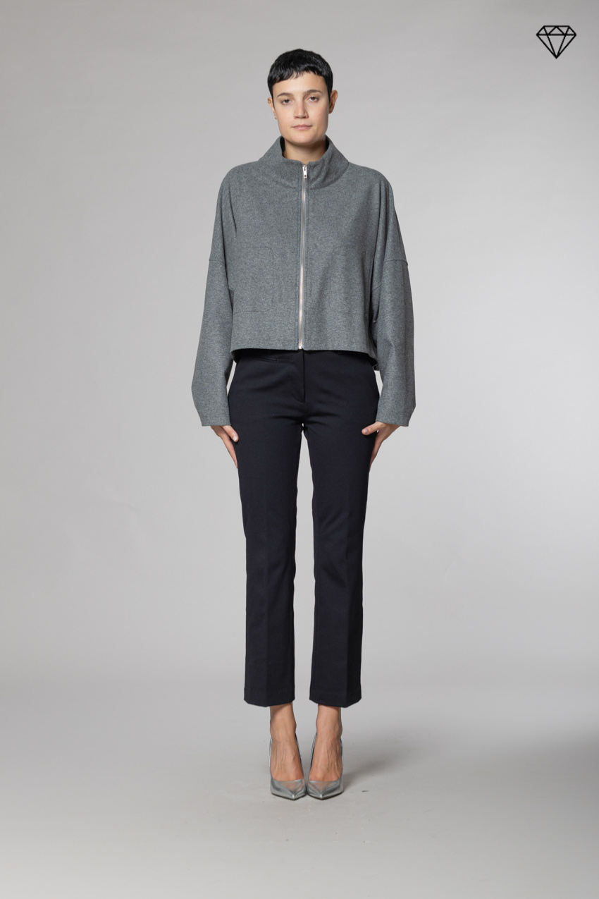 New York Trumpet pantalon chino femme en jersey technique slim fit ①