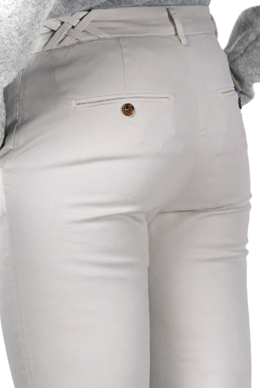 New York Trumpet women’s chino trousers in gabardine, slim fit ①