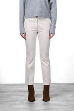 New York Trumpet women’s chino trousers in gabardine, slim fit ①