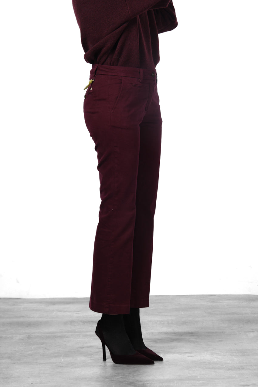 New York Trumpet pantalón chino de mujer en gabardina slim fit ①