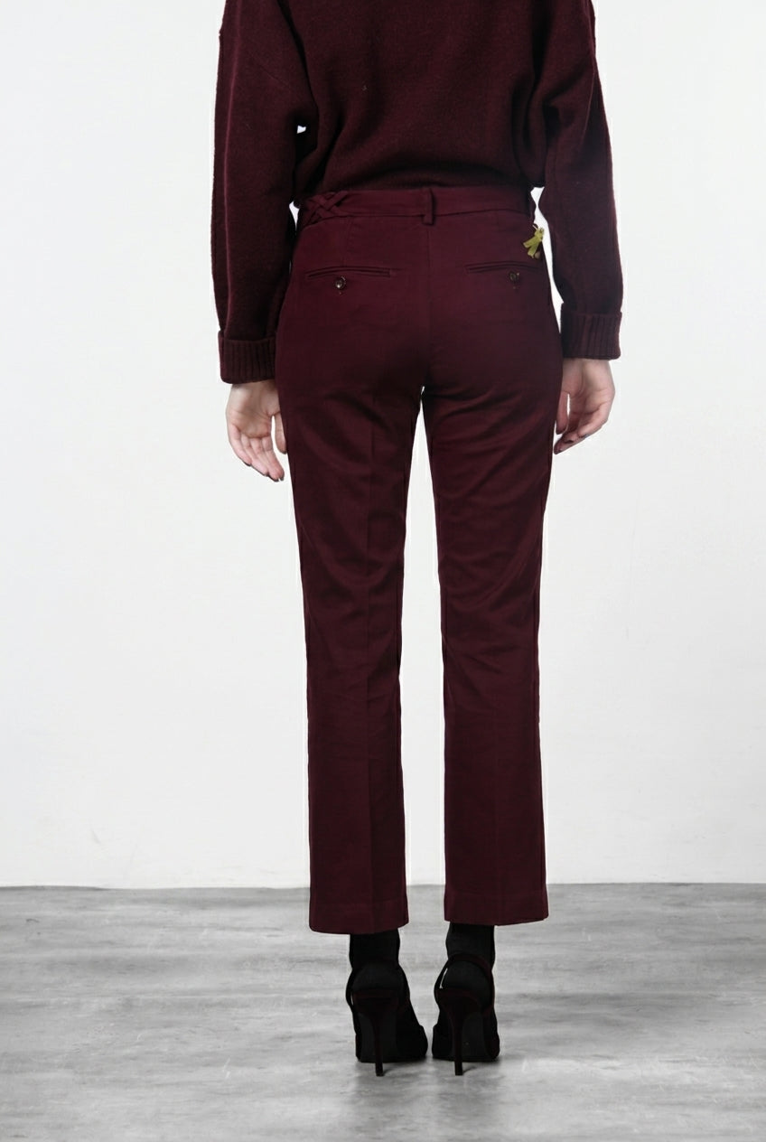 New York Trumpet pantalón chino de mujer en gabardina slim fit ①