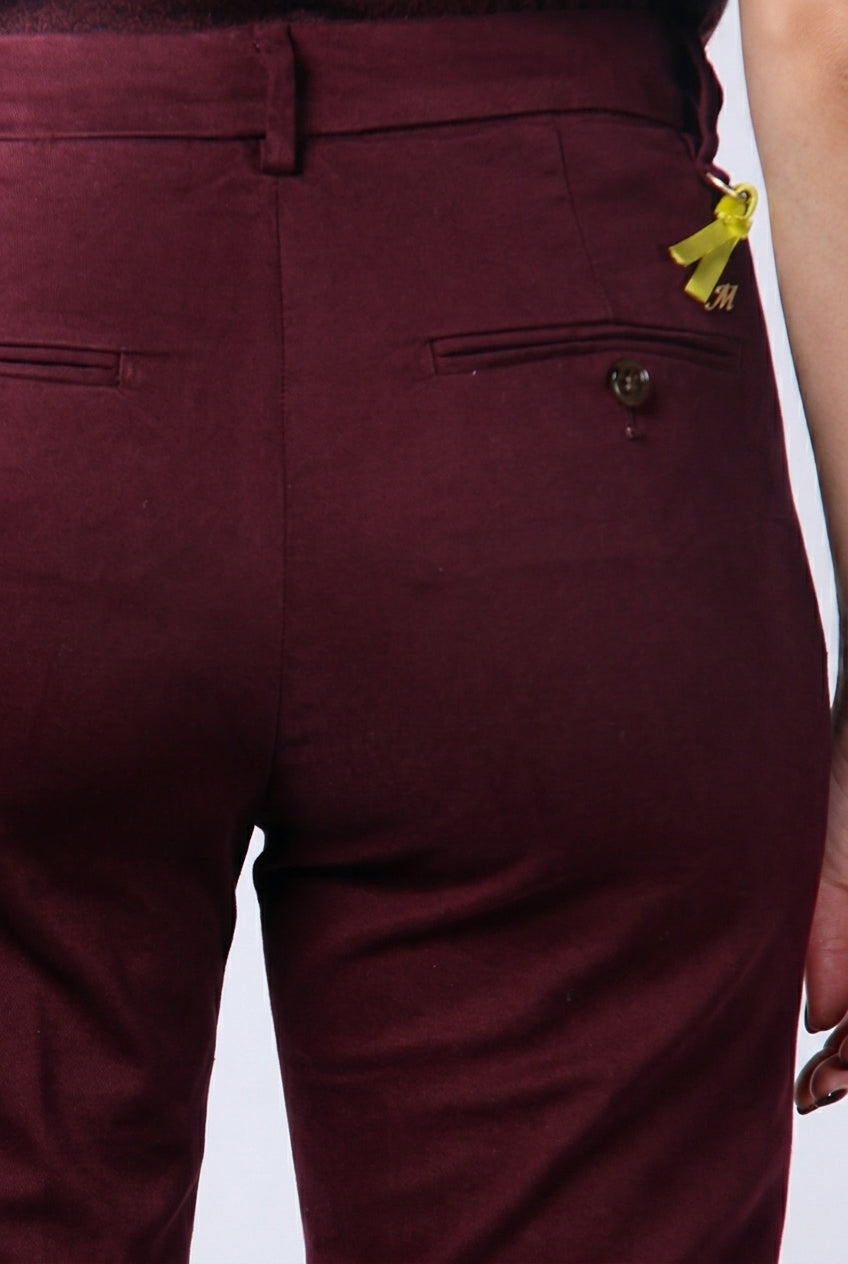 New York Trumpet pantalón chino de mujer en gabardina slim fit ①