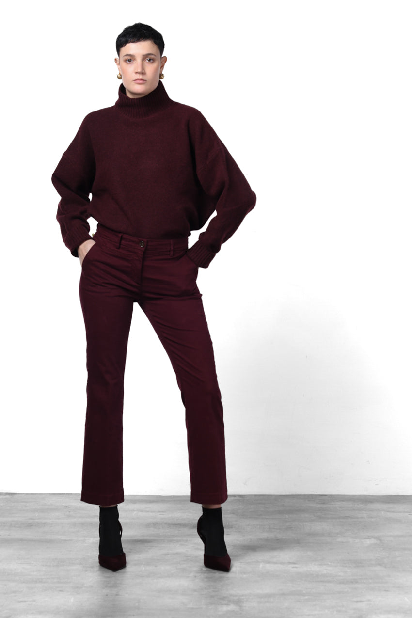 New York Trumpet pantalón chino de mujer en gabardina slim fit ①