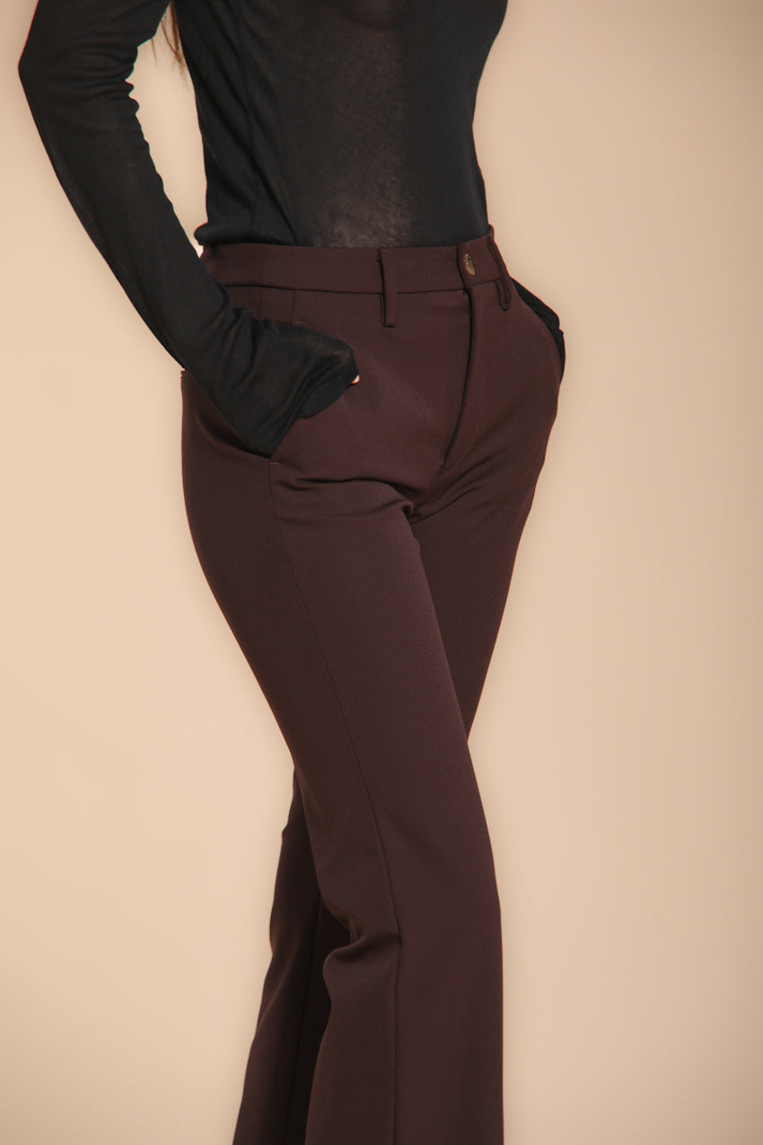 Foto 4 New York Flare pantalone chino donna in jersey stretch slim fit