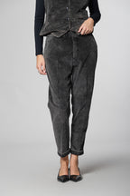 Malibu Jogger City pantaloni chino donna in velluto a coste relaxed fit