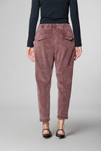 Malibu Jogger City pantalon chino femme en velours côtelé relaxed fit