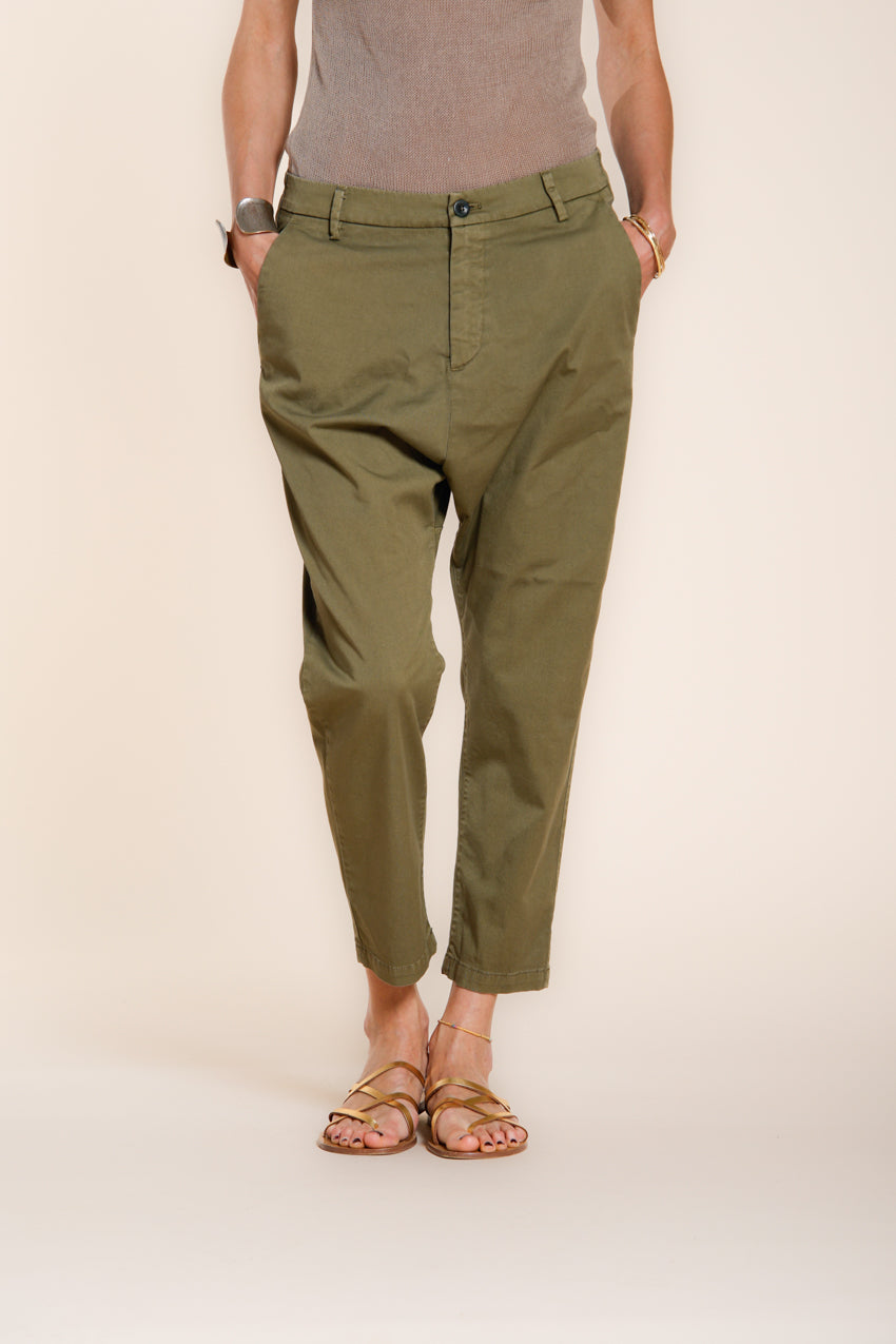 Malibu Jogger women's chino pants in gabardine carrot fit