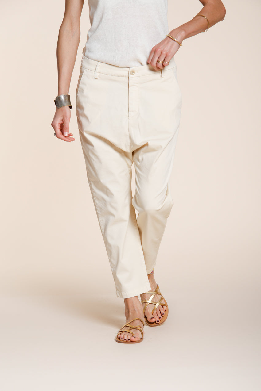 Malibu Jogger women's chino pants in gabardine carrot fit