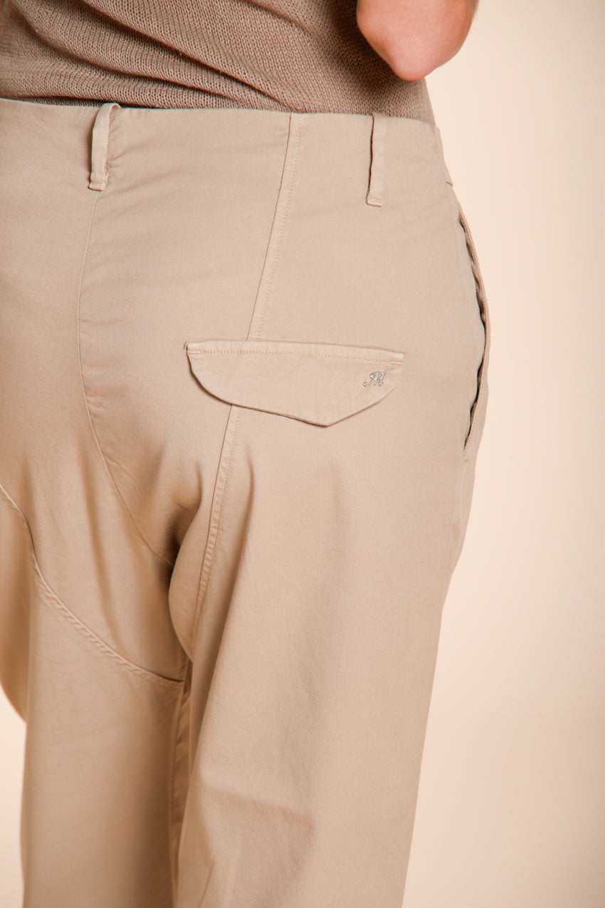 Malibu Jogger women's chino pants in gabardine carrot fit