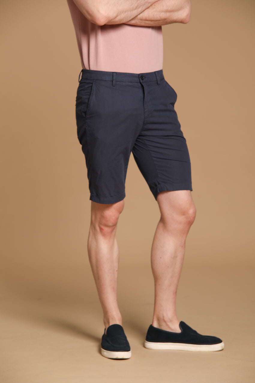 Osaka men's chino bermuda shorts in parachute canvas made of lyocell and cotton carrot fit