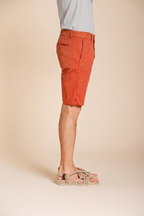 London men's chino bermuda in stretch gabardine regular fit ①