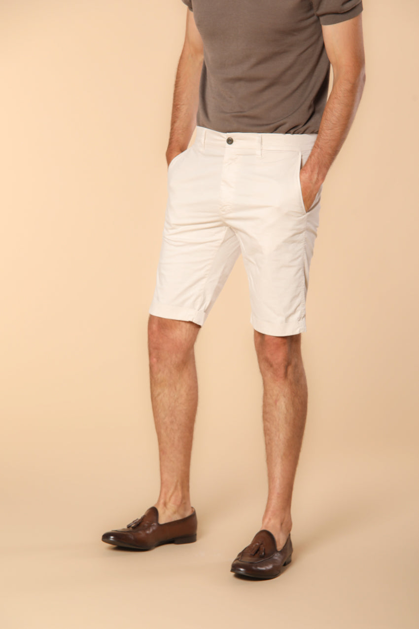 London men's chino bermuda shorts in pima cotton Regular fit  ①