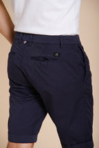 London men's chino bermuda in stretch gabardine regular fit ①