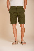 London bermuda chino hombre en gabardina stretch regular fit ①