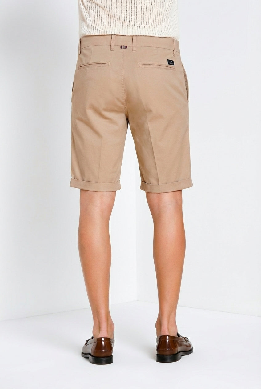 London Herren Chino Bermuda aus Gabardine Stretch regular fit ①