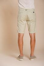 London bermuda chino hombre en gabardina stretch regular fit ①